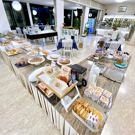 Maioli - Colazione Xxl Fino Alle 12 ميسانو ادرياتيكو